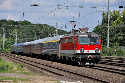 942185 (a): :2048x1360